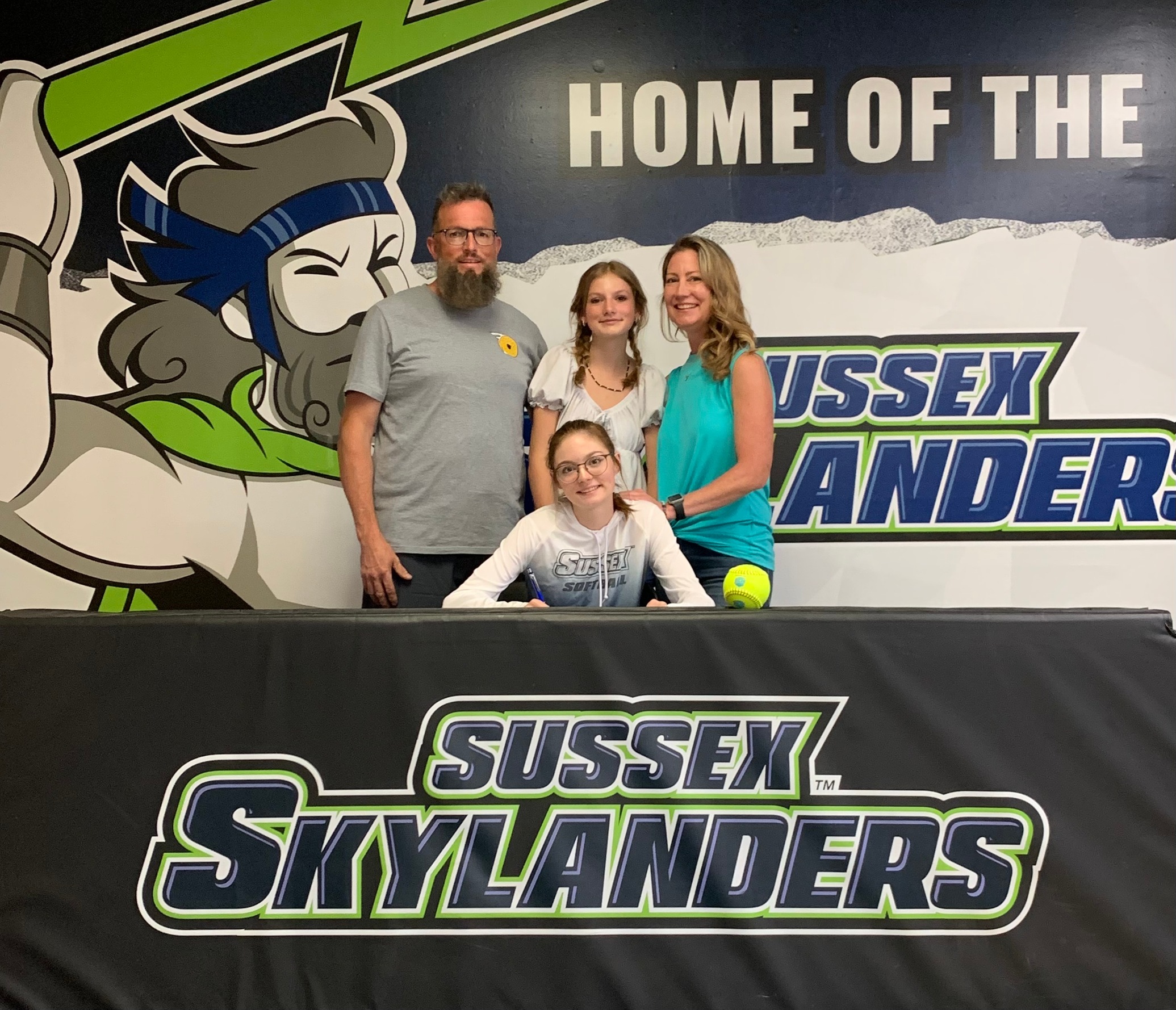 Shaylin Yard Commits to Sussex Softball